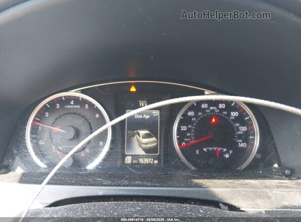 4T1BF1FK2GU514498 2016 TOYOTA CAMRY Silver Вид задніх сидінь
