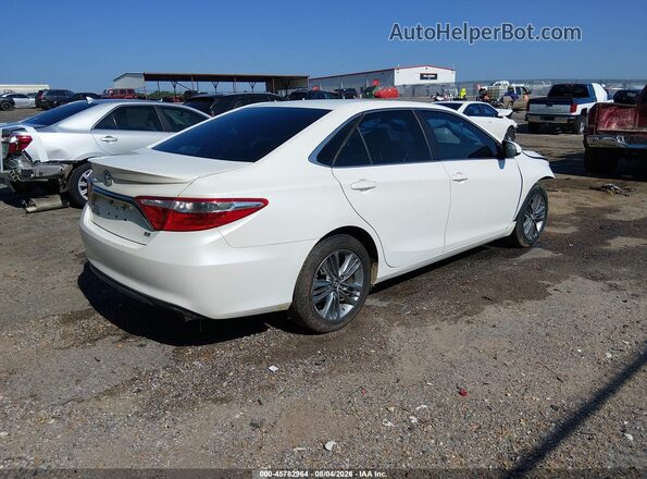 4T1BF1FK2HU319552 2017 TOYOTA CAMRY White უკანა მარჯვენა
