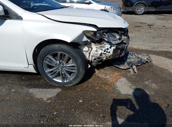 4T1BF1FK2HU319552 2017 TOYOTA CAMRY White 