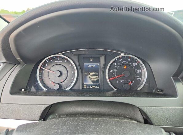 4T1BF1FK2HU359971 2017 TOYOTA CAMRY White Widok zestawu wskaźników