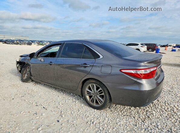 4T1BF1FK2HU632066 2017 TOYOTA CAMRY Серый Задняя левая четверть
