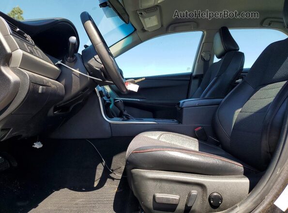 4T1BF1FK2HU673359 2017 TOYOTA CAMRY Gray Вид салону спереду