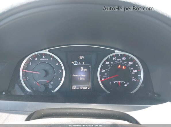 4T1BF1FK2HU746889 2017 TOYOTA CAMRY White Հետևի նստատեղերի տեսք