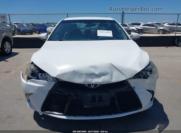 4T1BF1FK2HU746889 2017 TOYOTA CAMRY White Սարքավորումների վահանակի տեսք