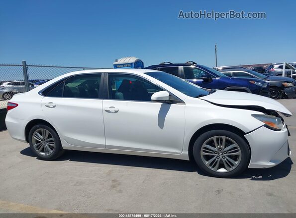 4T1BF1FK2HU746889 2017 TOYOTA CAMRY White Սալոնի հետևի տեսք