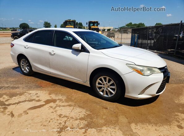 4T1BF1FK3GU118113 2016 TOYOTA CAMRY White Առջևի աջ