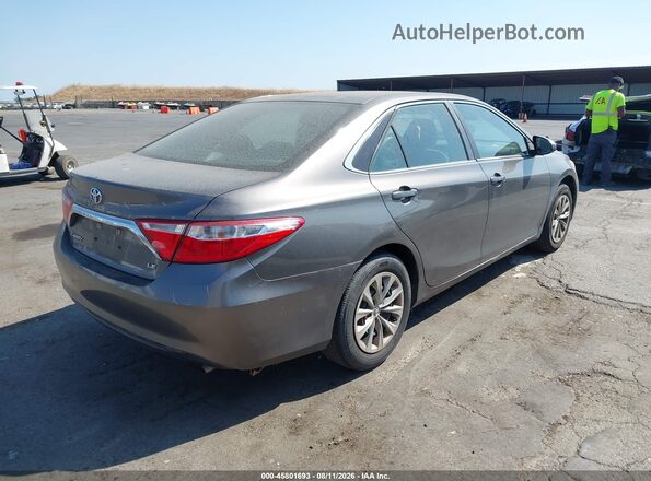 4T1BF1FK3GU171068 2016 TOYOTA CAMRY Gray Задня права чверть