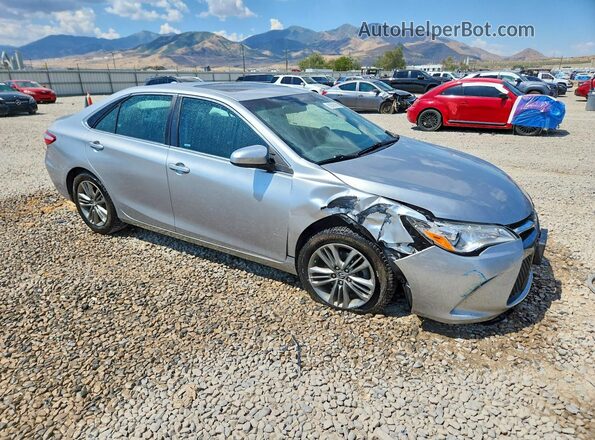 4T1BF1FK3GU178604 2016 TOYOTA CAMRY Silver Front right