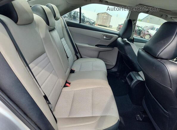 4T1BF1FK3GU237182 2016 TOYOTA CAMRY Серебряный Вид задних сидений