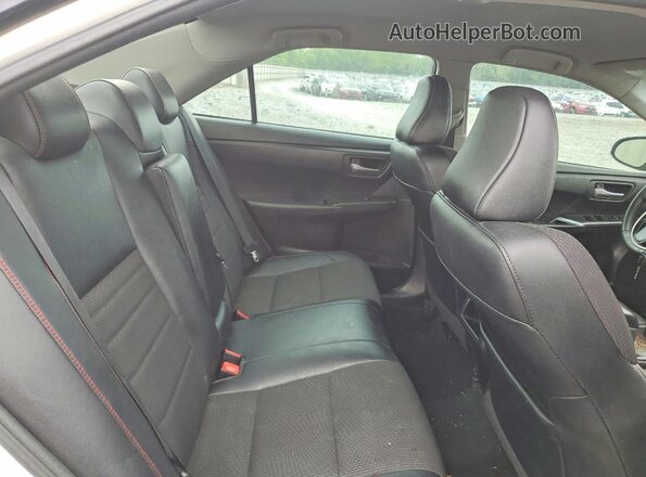 4T1BF1FK3GU251485 2016 TOYOTA CAMRY White Vista de los asientos traseros