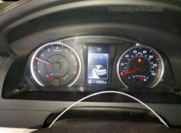 4T1BF1FK3HU364385 2017 TOYOTA CAMRY White Instrument cluster view