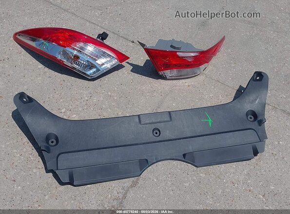 4T1BF1FK3HU379968 2017 TOYOTA CAMRY Black ხელსაწყოთა პანელის ხედი