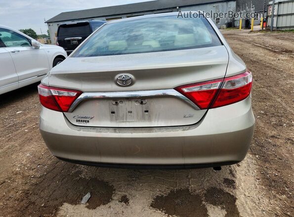 4T1BF1FK3HU649541 2017 TOYOTA CAMRY Желто-коричневый Вид сзади