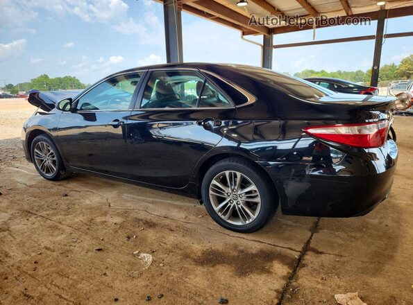 4T1BF1FK3HU687125 2017 TOYOTA CAMRY Черный Задняя левая четверть