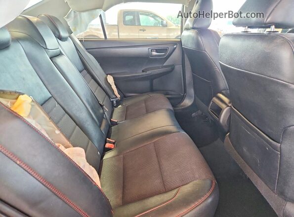 4T1BF1FK3HU687125 2017 TOYOTA CAMRY Черный Вид задних сидений