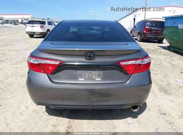 4T1BF1FK3HU716557 2017 TOYOTA CAMRY Серый 