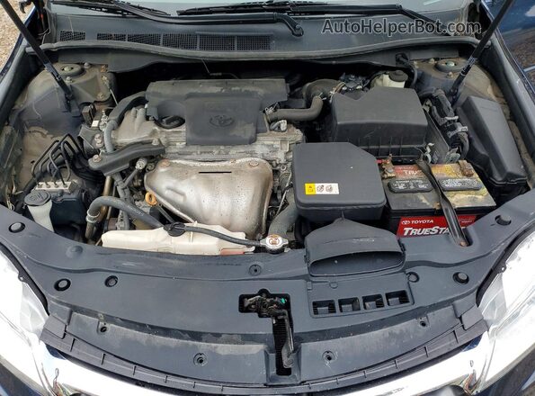 4T1BF1FK3HU727459 2017 TOYOTA CAMRY Синий Вид задней части салона