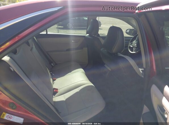 4T1BF1FK3HU734136 2017 TOYOTA CAMRY Red VIN կոդի պիտակի տեսք