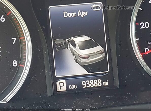 4T1BF1FK3HU734136 2017 TOYOTA CAMRY Red Հետևի նստատեղերի տեսք