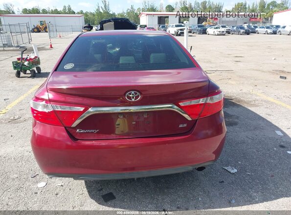4T1BF1FK3HU734136 2017 TOYOTA CAMRY Red 