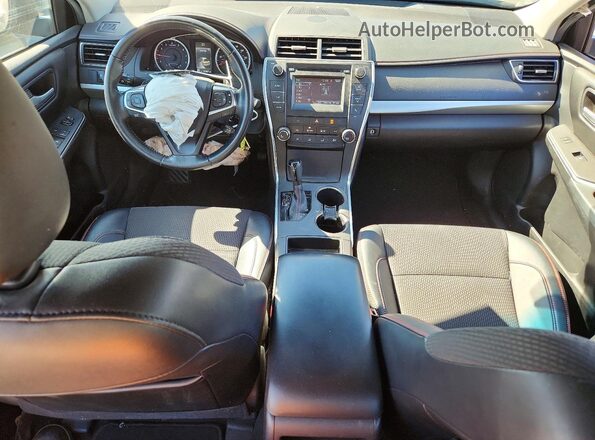 4T1BF1FK4GU175856 2016 TOYOTA CAMRY Gray Dashboard view