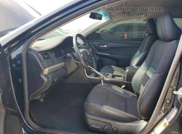 4T1BF1FK4GU181592 2016 TOYOTA CAMRY Charcoal Front interior view