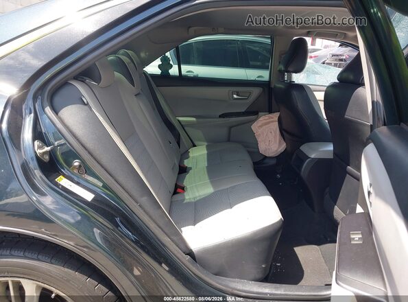 4T1BF1FK4GU208600 2016 TOYOTA CAMRY Gray Widok naklejki z numerem VIN