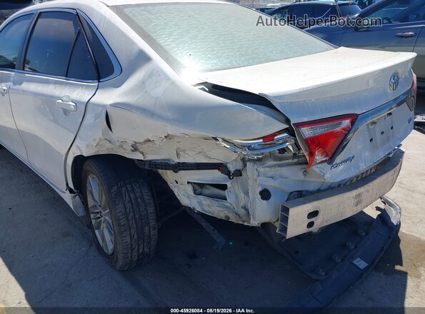4T1BF1FK4GU241192 2016 TOYOTA CAMRY Белый Вид спереди