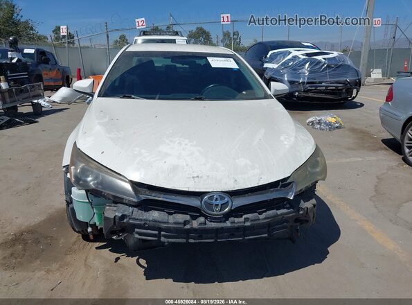 4T1BF1FK4GU241192 2016 TOYOTA CAMRY Белый Вид задней части салона