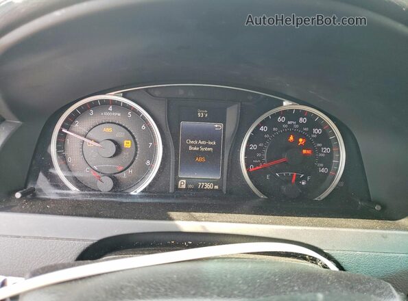 4T1BF1FK4HU271682 2017 TOYOTA CAMRY Silver Vista del cuadro de instrumentos