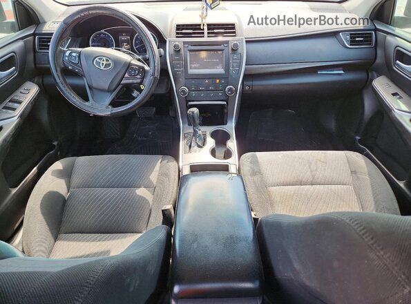 4T1BF1FK4HU617648 2017 TOYOTA CAMRY Black Dashboard view