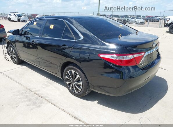 4T1BF1FK4HU651265 2017 TOYOTA CAMRY Black Trasero izquierdo