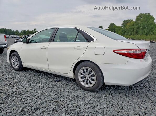 4T1BF1FK4HU688980 2017 TOYOTA CAMRY White Задня ліва чверть