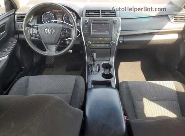 4T1BF1FK4HU706572 2017 TOYOTA CAMRY Blue Vista del salpicadero