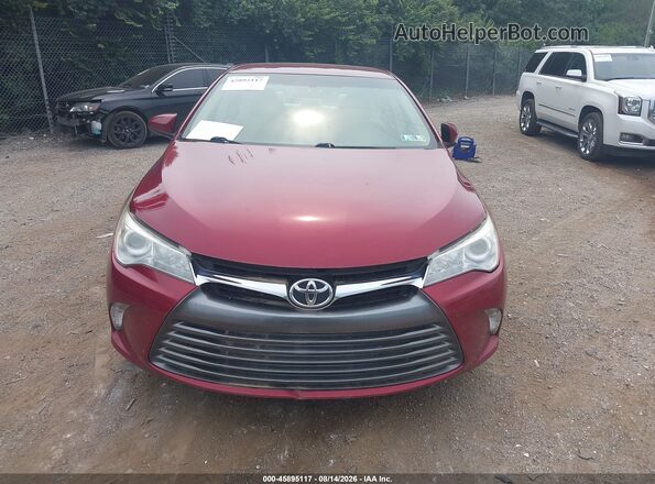 4T1BF1FK4HU736798 2017 TOYOTA CAMRY Red Вид спереду