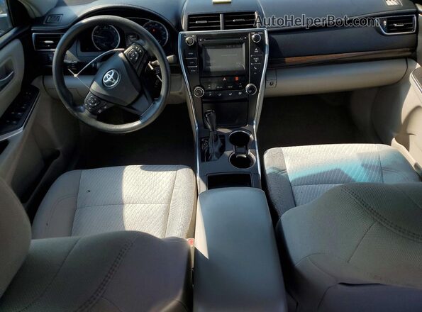 4T1BF1FK5GU178183 2016 TOYOTA CAMRY Silver Dashboard view