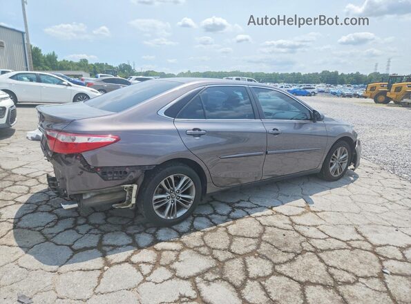 4T1BF1FK5HU712199 2017 TOYOTA CAMRY Gray Rear right