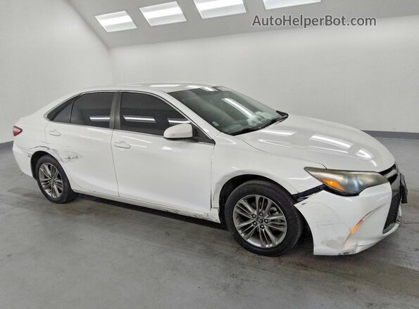 4T1BF1FK5HU795651 2017 TOYOTA CAMRY White Առջևի աջ