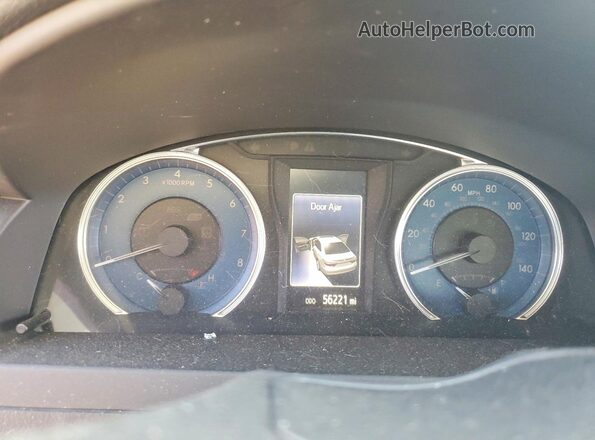 4T1BF1FK6GU176068 2016 TOYOTA CAMRY White ხელსაწყოთა პანელის ხედი