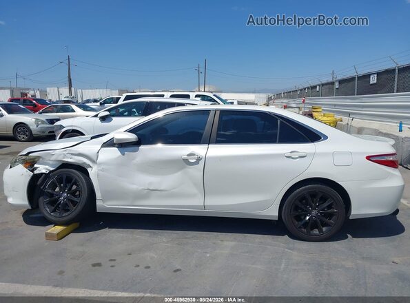 4T1BF1FK6HU292601 2017 TOYOTA CAMRY White Vista interior de 360 grados