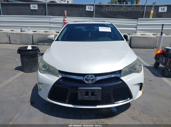 4T1BF1FK6HU292601 2017 TOYOTA CAMRY White Vista del cuadro de instrumentos