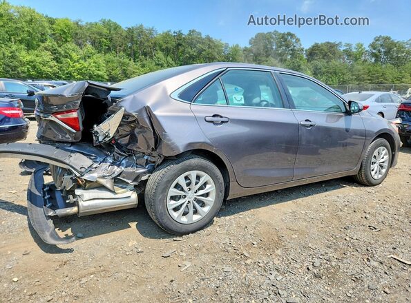 4T1BF1FK6HU413773 2017 TOYOTA CAMRY Gray უკანა მარჯვენა