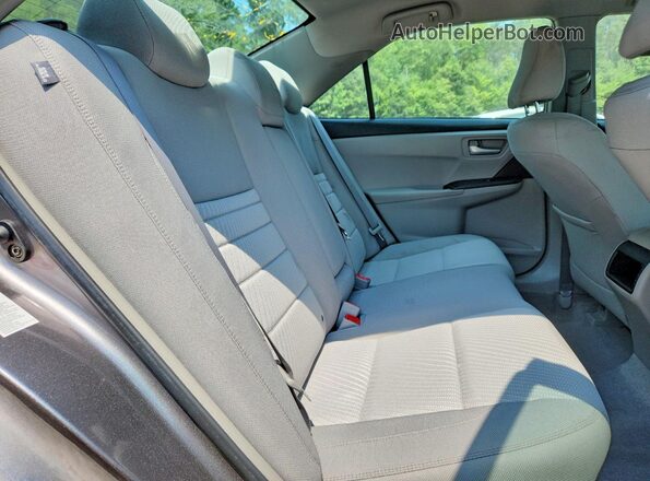 4T1BF1FK6HU413773 2017 TOYOTA CAMRY Gray უკანა სავარძლების ხედი