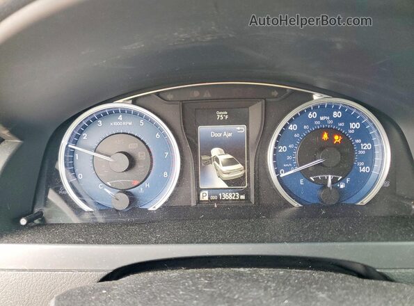 4T1BF1FK6HU625217 2017 TOYOTA CAMRY Silver Սարքավորումների վահանակի տեսք