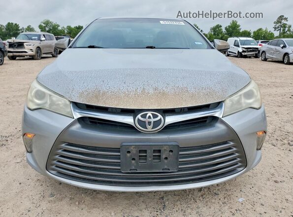 4T1BF1FK6HU625217 2017 TOYOTA CAMRY Silver Դիմացի տեսք