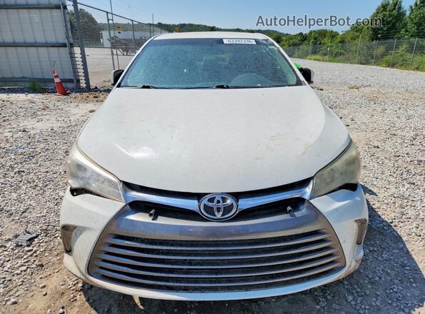4T1BF1FK6HU638629 2017 TOYOTA CAMRY Белый Вид спереди