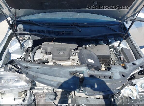 4T1BF1FK7GU157920 2016 TOYOTA CAMRY Серебряный Вид сзади