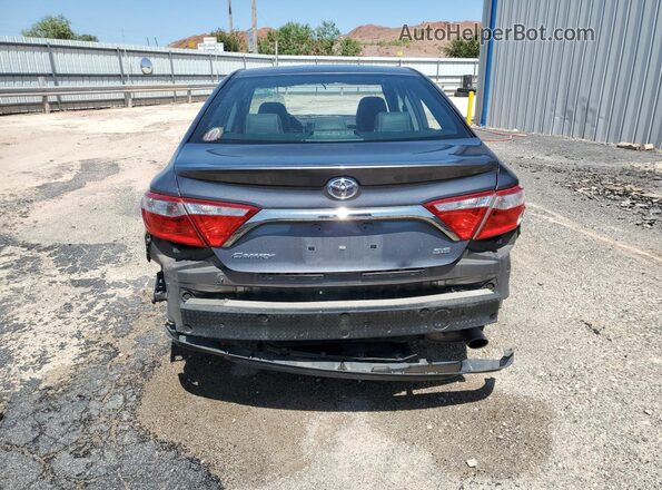 4T1BF1FK7HU438262 2017 TOYOTA CAMRY Gray 