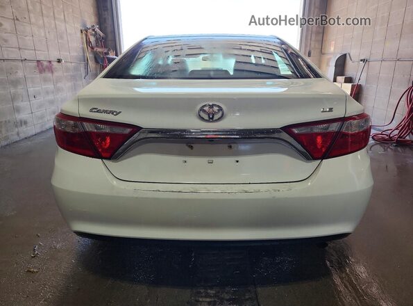 4T1BF1FK8GU159904 2016 TOYOTA CAMRY White Հետևի տեսք
