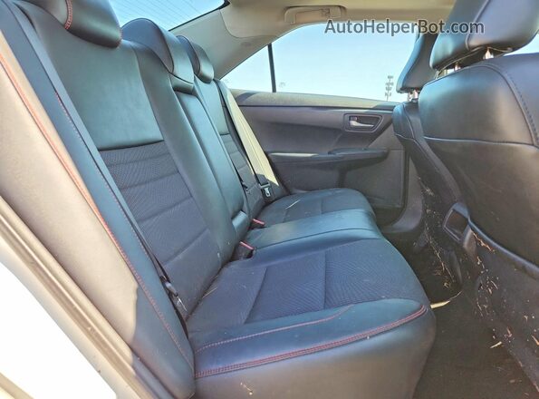 4T1BF1FK8HU627115 2017 TOYOTA CAMRY White Вид задніх сидінь